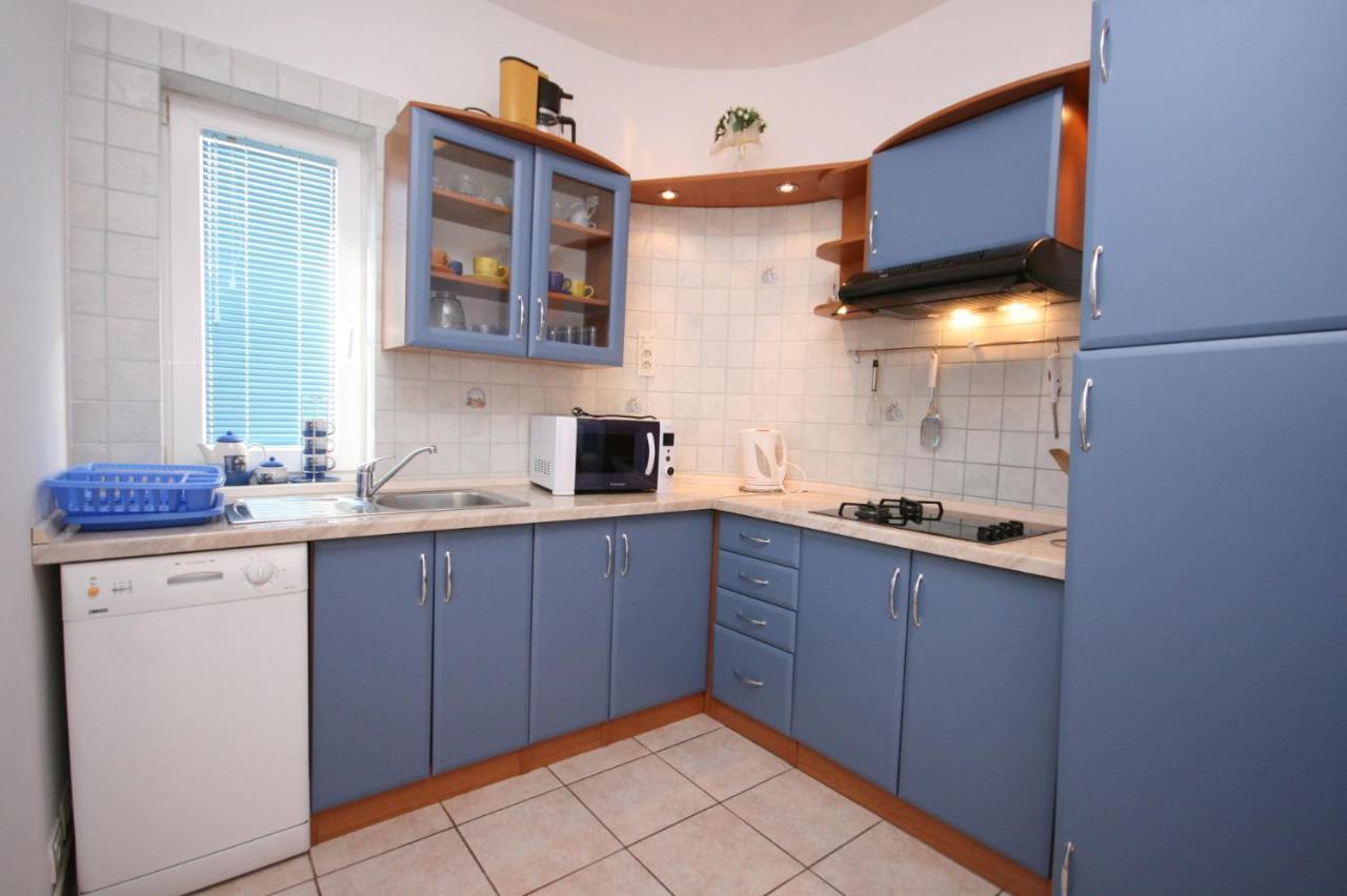Apartments By The Sea Stara Novalja, Pag - 6301 Bagian luar foto