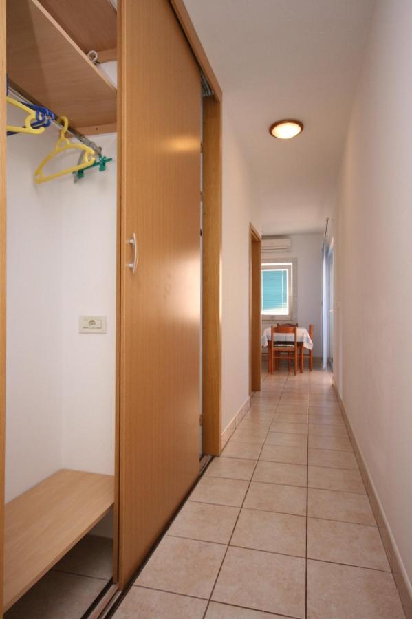 Apartments By The Sea Stara Novalja, Pag - 6301 Bagian luar foto